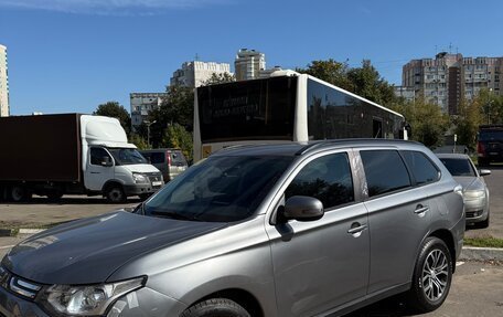 Mitsubishi Outlander III рестайлинг 3, 2012 год, 1 200 000 рублей, 3 фотография