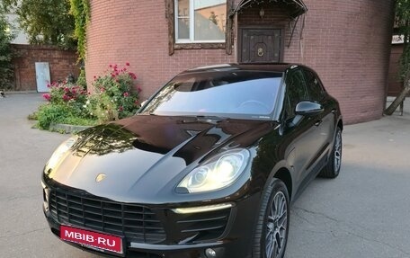 Porsche Macan I рестайлинг, 2015 год, 3 300 000 рублей, 1 фотография