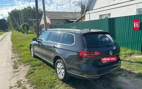 Volkswagen Passat B8 рестайлинг, 2018 год, 1 999 000 рублей, 5 фотография