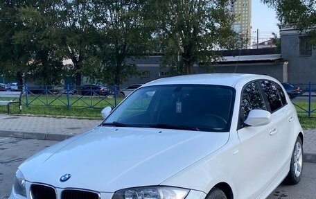 BMW 1 серия, 2010 год, 930 000 рублей, 3 фотография