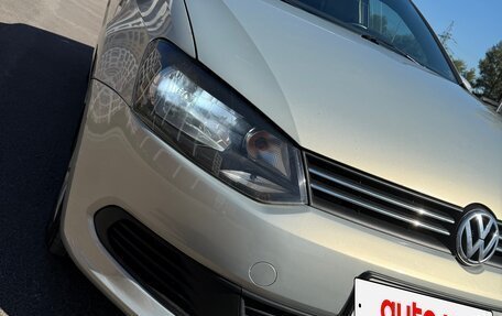 Volkswagen Polo VI (EU Market), 2011 год, 510 000 рублей, 2 фотография