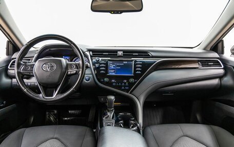 Toyota Camry, 2019 год, 2 368 000 рублей, 12 фотография