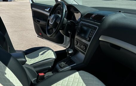 Skoda Octavia, 2012 год, 1 300 000 рублей, 10 фотография