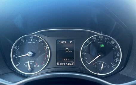 Skoda Octavia, 2012 год, 1 300 000 рублей, 12 фотография