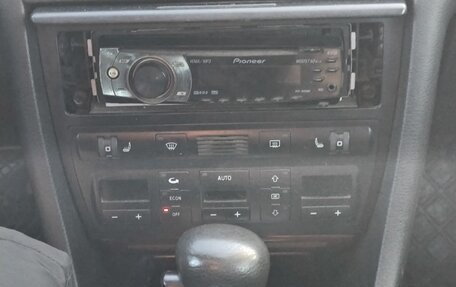Audi A6, 1998 год, 280 000 рублей, 6 фотография