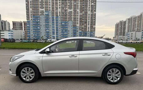 Hyundai Solaris II рестайлинг, 2022 год, 1 950 000 рублей, 5 фотография