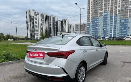 Hyundai Solaris II рестайлинг, 2022 год, 1 950 000 рублей, 3 фотография