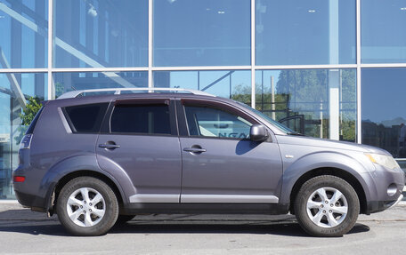 Mitsubishi Outlander III рестайлинг 3, 2008 год, 1 120 000 рублей, 4 фотография