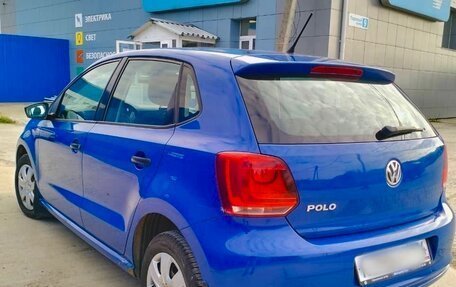 Volkswagen Polo VI (EU Market), 2011 год, 590 000 рублей, 3 фотография