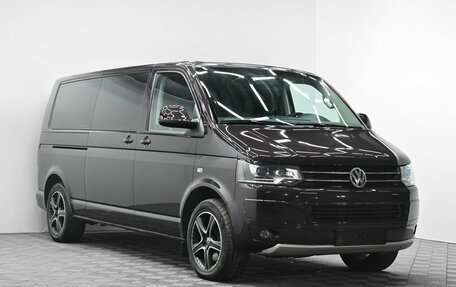 Volkswagen Multivan T5, 2012 год, 2 095 000 рублей, 2 фотография