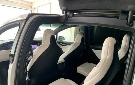 Tesla Model X I, 2018 год, 5 500 000 рублей, 2 фотография