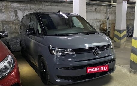 Volkswagen Multivan, 2022 год, 5 950 000 рублей, 7 фотография