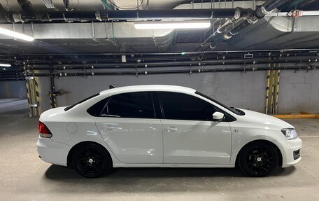 Volkswagen Polo VI (EU Market), 2017 год, 600 000 рублей, 3 фотография