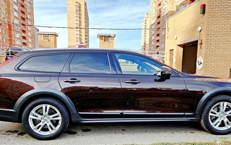 Volvo V90 Cross Country I рестайлинг, 2019 год, 3 950 000 рублей, 6 фотография