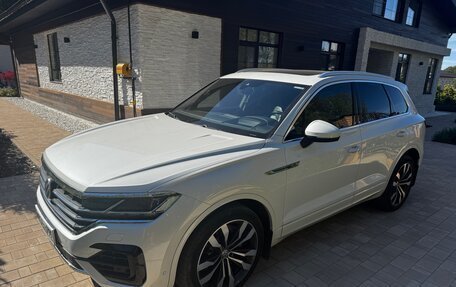 Volkswagen Touareg III, 2019 год, 6 500 000 рублей, 2 фотография