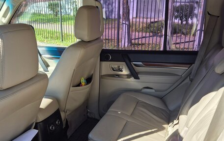 Mitsubishi Pajero IV, 2007 год, 1 650 000 рублей, 4 фотография