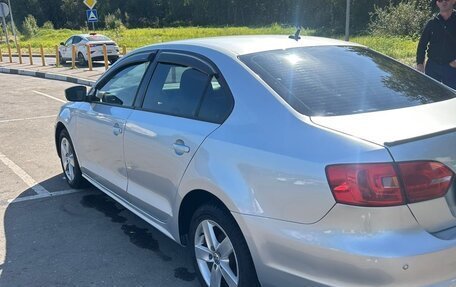 Volkswagen Jetta VI, 2013 год, 600 000 рублей, 2 фотография