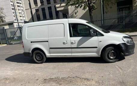 Volkswagen Caddy III рестайлинг, 2013 год, 945 000 рублей, 2 фотография