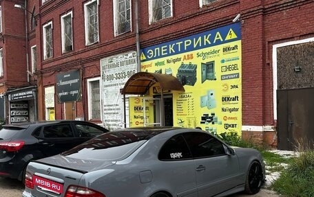 Mercedes-Benz CLK-Класс, 2001 год, 600 000 рублей, 3 фотография
