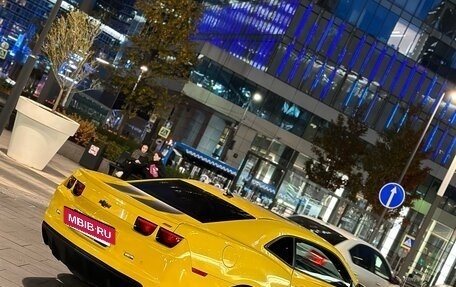 Chevrolet Camaro IV, 2011 год, 1 550 000 рублей, 4 фотография