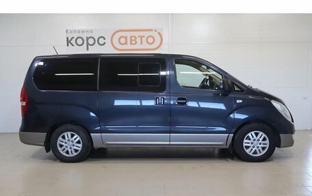 Hyundai H-1 II рестайлинг, 2016 год, 2 000 000 рублей, 4 фотография