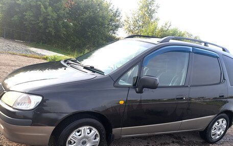 Toyota Corolla Spacio II, 1997 год, 380 000 рублей, 3 фотография