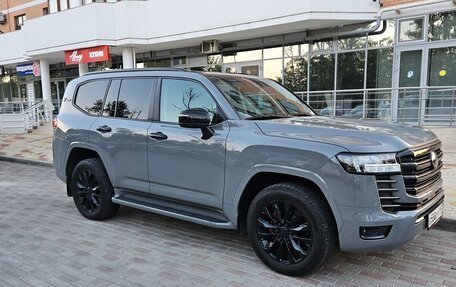 Toyota Land Cruiser, 2021 год, 10 700 000 рублей, 2 фотография