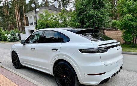 Porsche Cayenne III, 2021 год, 12 700 000 рублей, 2 фотография