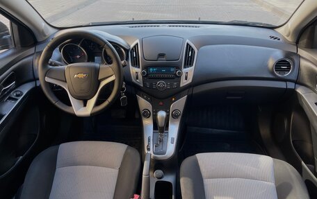 Chevrolet Cruze II, 2012 год, 679 000 рублей, 2 фотография