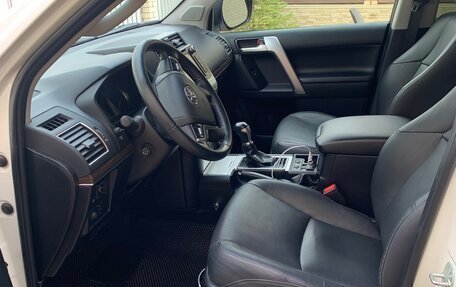 Toyota Land Cruiser Prado 150 рестайлинг 2, 2018 год, 6 700 000 рублей, 8 фотография