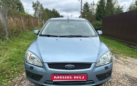 Ford Focus II рестайлинг, 2005 год, 335 000 рублей, 2 фотография