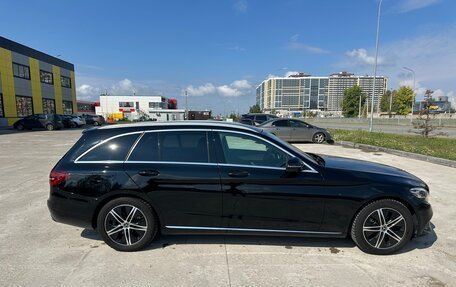 Mercedes-Benz C-Класс, 2019 год, 2 390 000 рублей, 5 фотография
