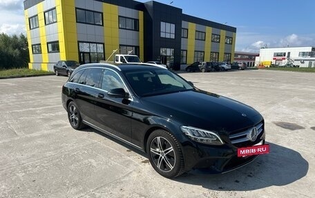 Mercedes-Benz C-Класс, 2019 год, 2 390 000 рублей, 3 фотография