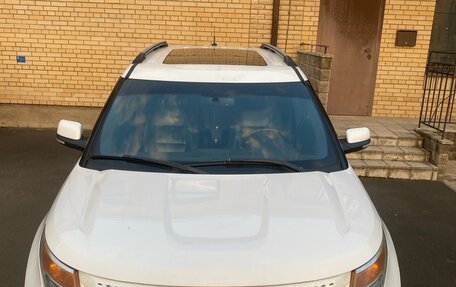 Ford Explorer VI, 2013 год, 1 790 000 рублей, 2 фотография