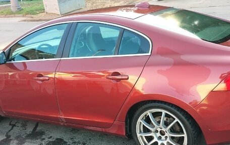 Volvo S60 III, 2010 год, 1 200 000 рублей, 2 фотография