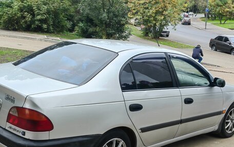Toyota Avensis III рестайлинг, 1999 год, 295 000 рублей, 3 фотография