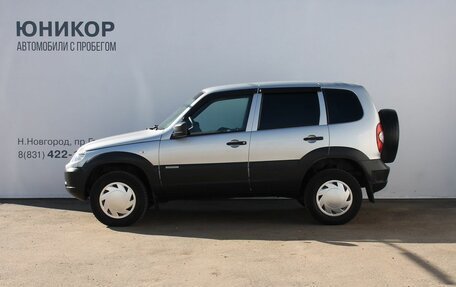 Chevrolet Niva I рестайлинг, 2018 год, 899 000 рублей, 2 фотография
