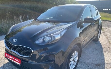 KIA Sportage IV рестайлинг, 2018 год, 1 919 000 рублей, 2 фотография