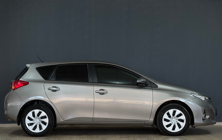 Toyota Auris II, 2014 год, 1 400 000 рублей, 4 фотография