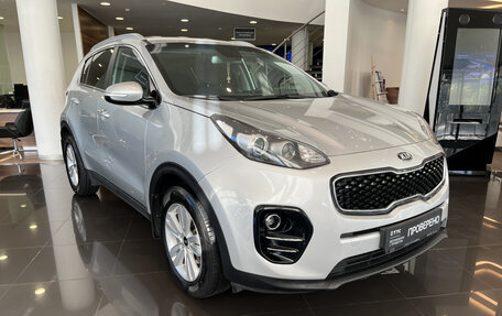 KIA Sportage IV рестайлинг, 2018 год, 1 815 000 рублей, 3 фотография