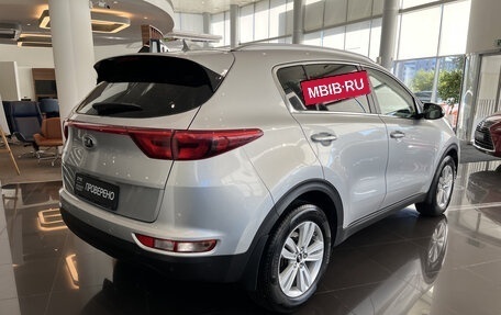 KIA Sportage IV рестайлинг, 2018 год, 1 815 000 рублей, 6 фотография