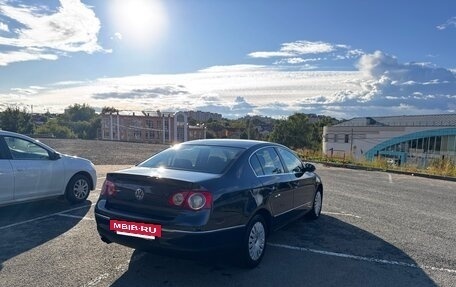 Volkswagen Passat B6, 2007 год, 550 000 рублей, 3 фотография