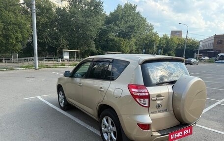 Toyota RAV4, 2011 год, 1 500 000 рублей, 4 фотография