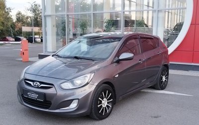Hyundai Solaris II рестайлинг, 2013 год, 700 000 рублей, 1 фотография