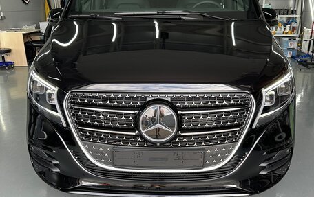 Mercedes-Benz V-Класс, 2025 год, 14 777 000 рублей, 1 фотография