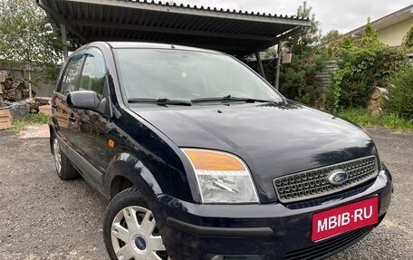 Ford Fusion I, 2006 год, 430 000 рублей, 1 фотография