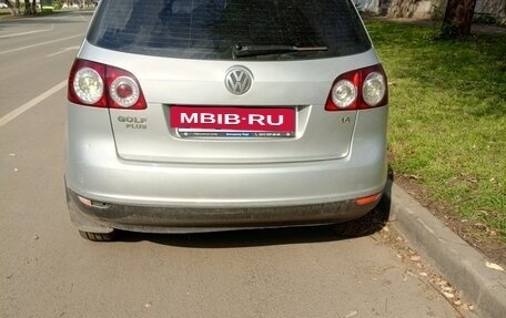 Volkswagen Golf Plus I, 2008 год, 800 000 рублей, 3 фотография
