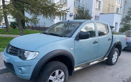 Mitsubishi L200 IV рестайлинг, 2008 год, 880 000 рублей, 3 фотография