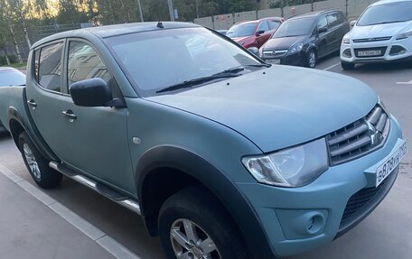 Mitsubishi L200 IV рестайлинг, 2008 год, 880 000 рублей, 2 фотография