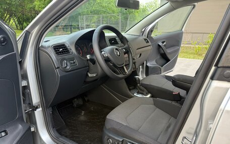 Volkswagen Polo VI (EU Market), 2018 год, 1 200 000 рублей, 5 фотография
